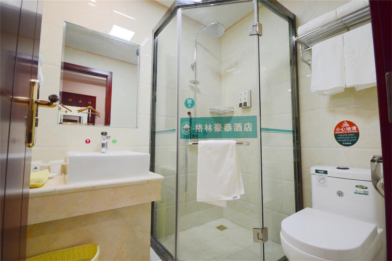 Shell Shanghai Pudong Xin District Huanglou Town Furong Road Xangai Exterior foto